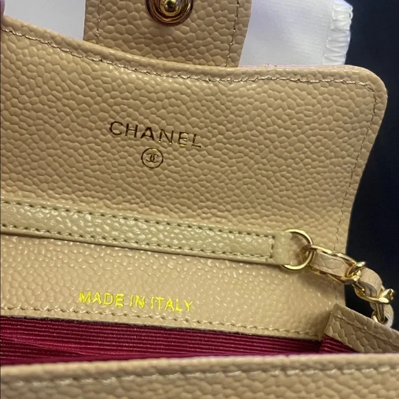 💕Chanel beige tan Mini wallet Quilted Bag with Gold Chain Vegan Leather - Picture 8 of 13